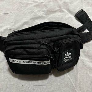 Adidas Originals Rectangle belt bag